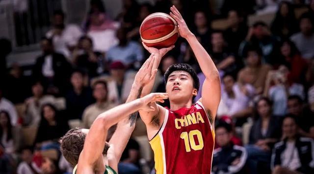 防两端都很, 历对他来说 防两端都很, 历对他来说