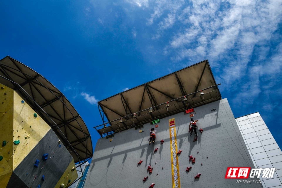 马德, 同场竞技 马德, 同场竞技